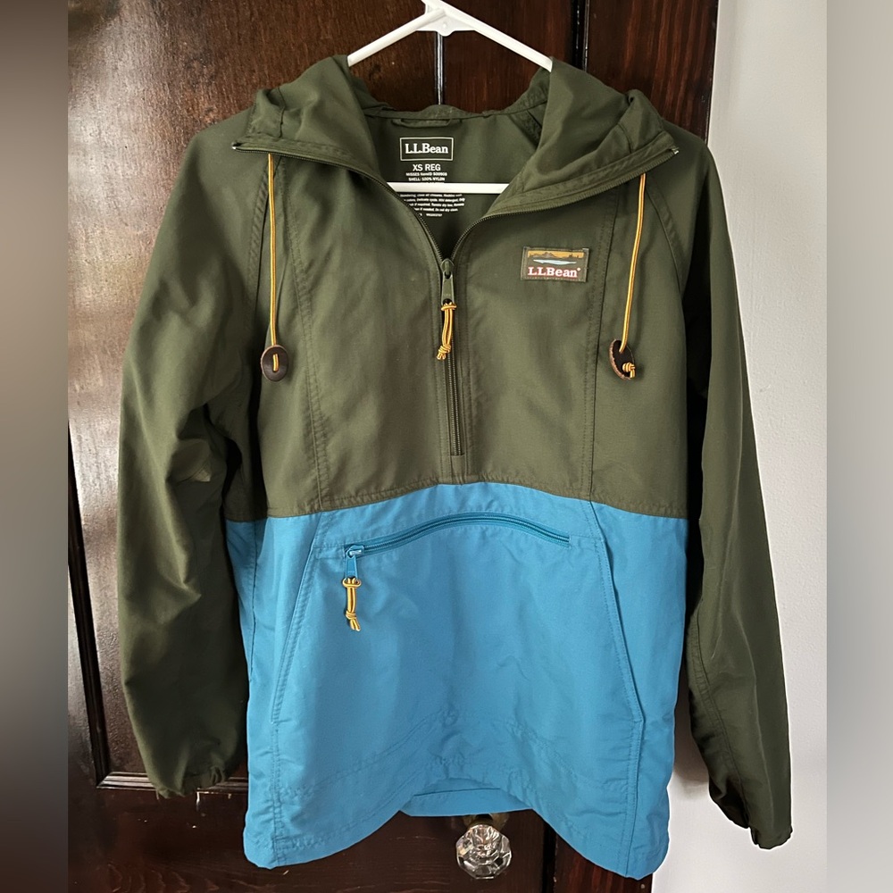 L.L. Bean Women's Mountain Classic Anorak